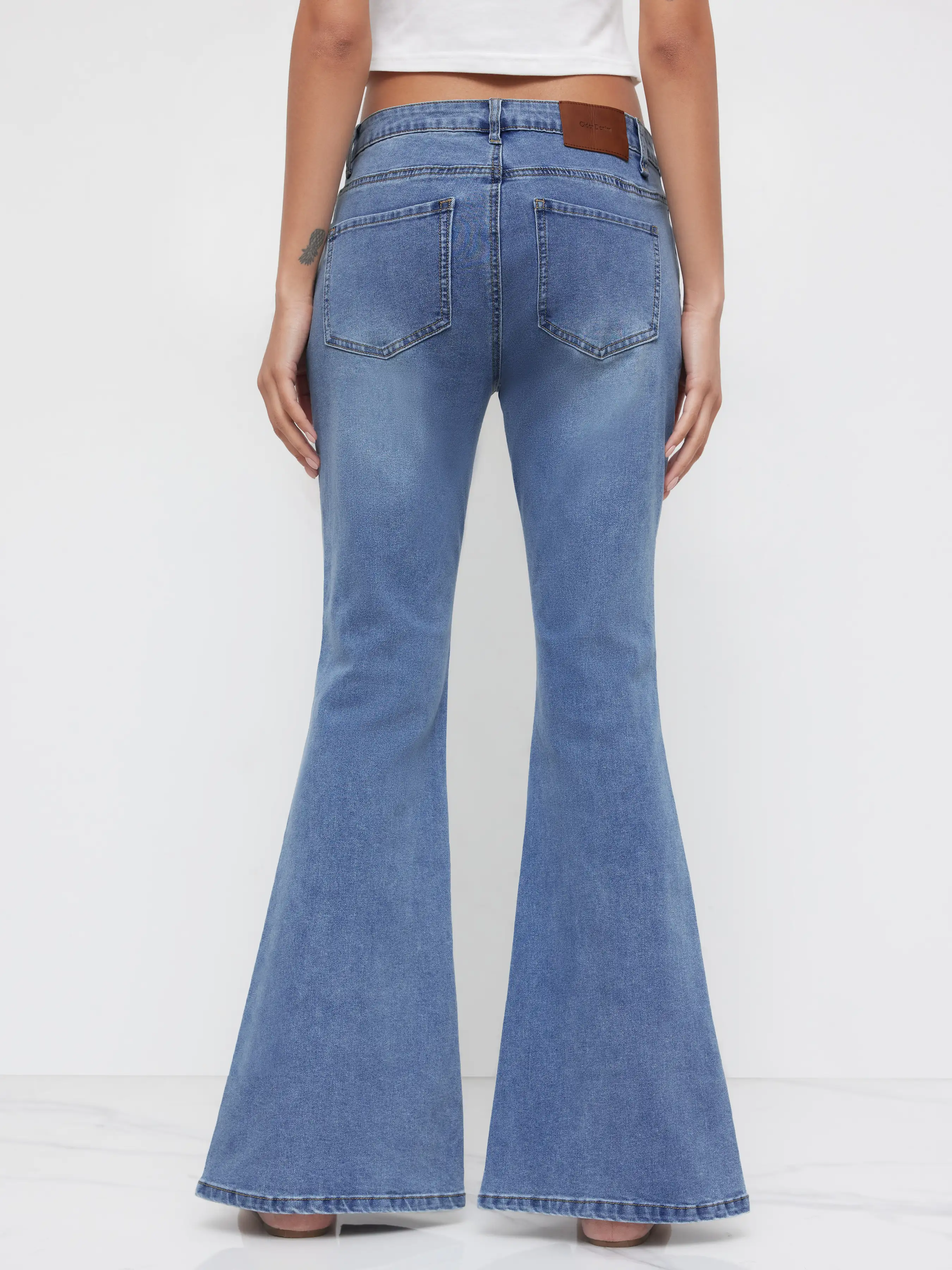 8718-high-stretch-cider-denim-low-rise-split-flared-jeans-1.webp