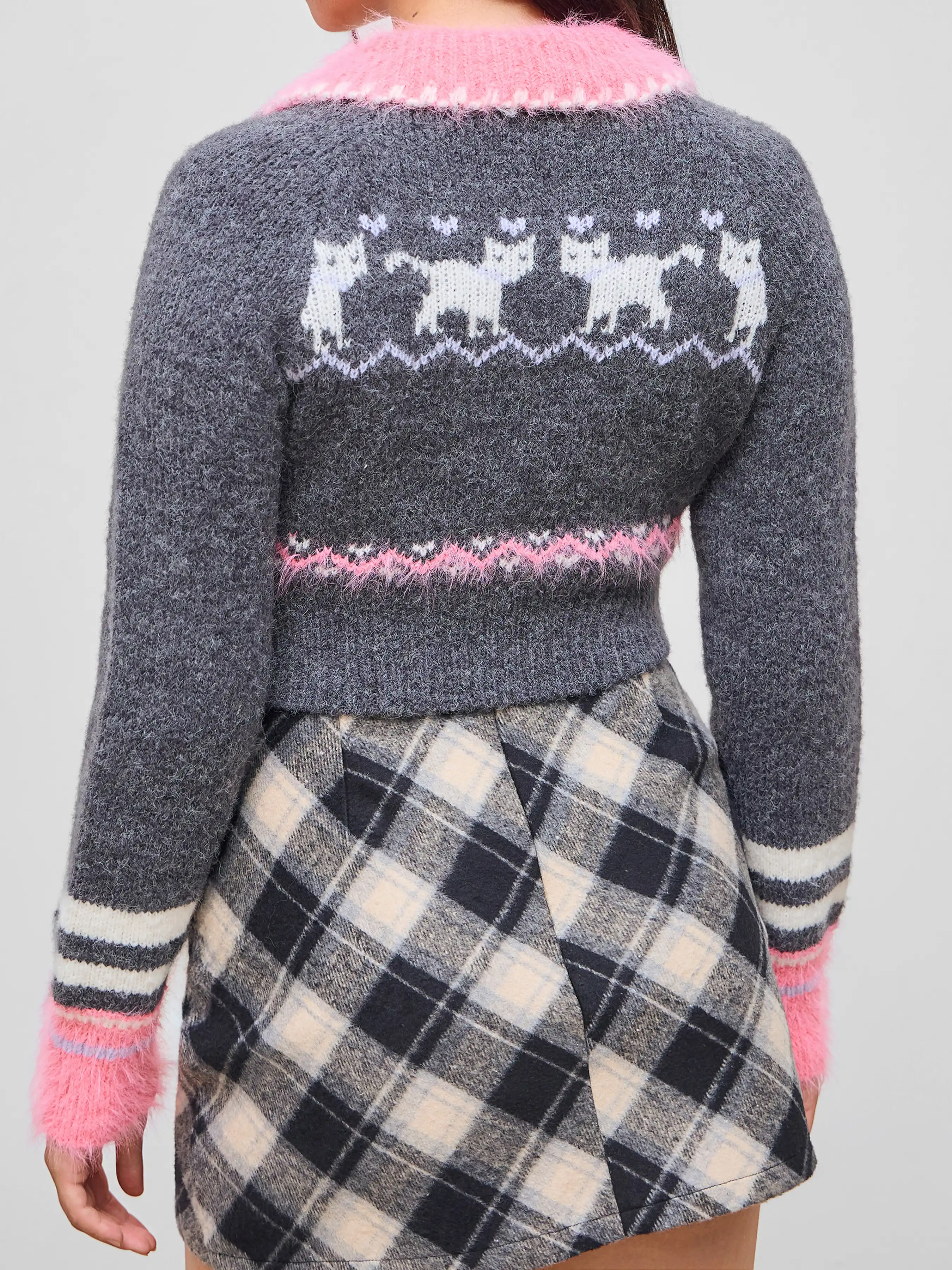 9693-knit-collar-cat-graphic-patched-cardigan-1.webp