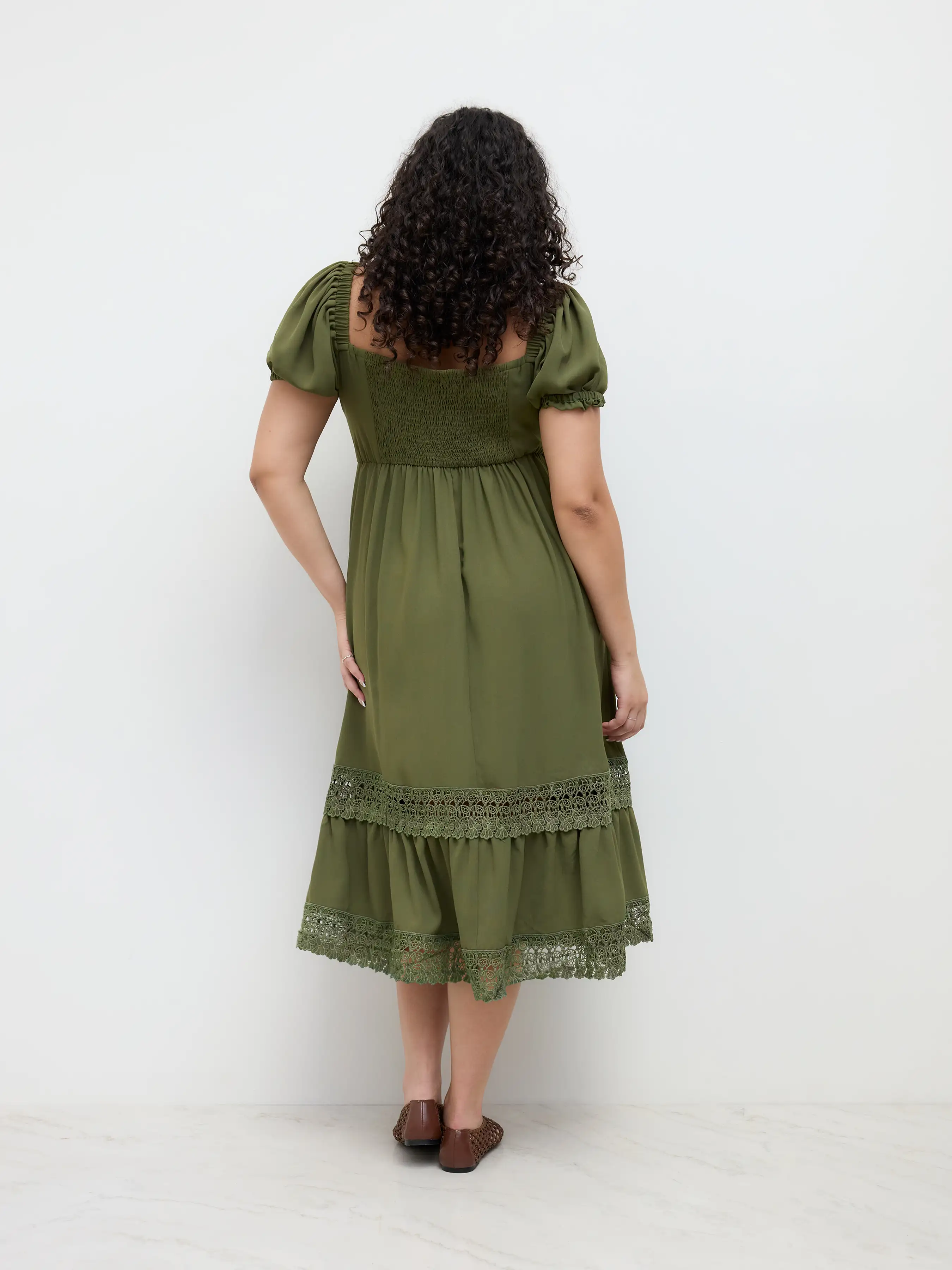 9758-chiffon-square-neck-bowknot-lace-trim-maxi-dress-curve-plus-1.webp