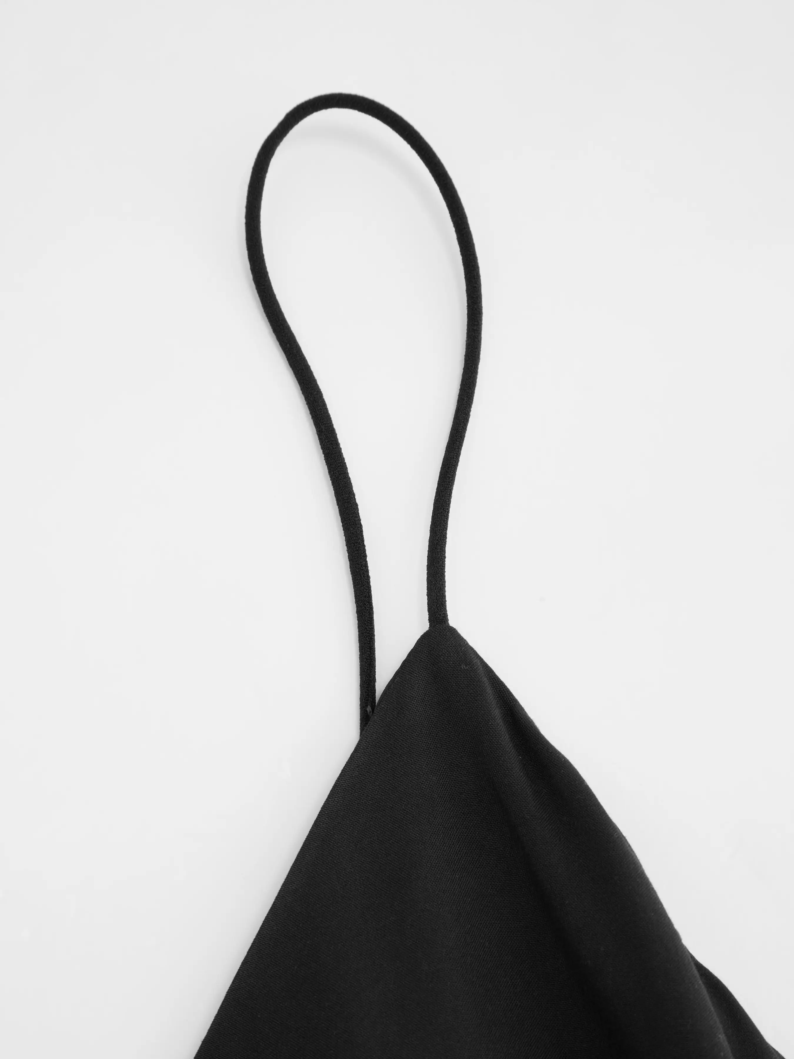 9861-v-neck-knotted-slip-maxi-dress-1.webp