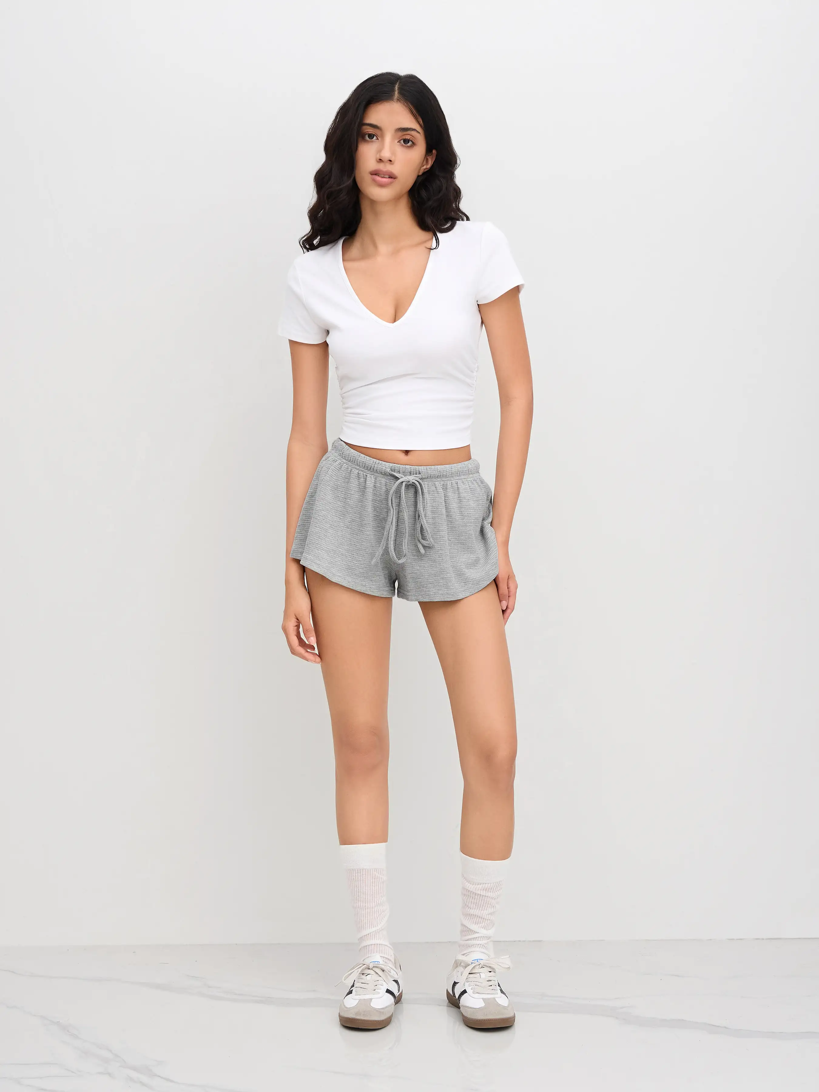 9939-cotton-blend-low-rise-elastic-waist-shorts-1.webp