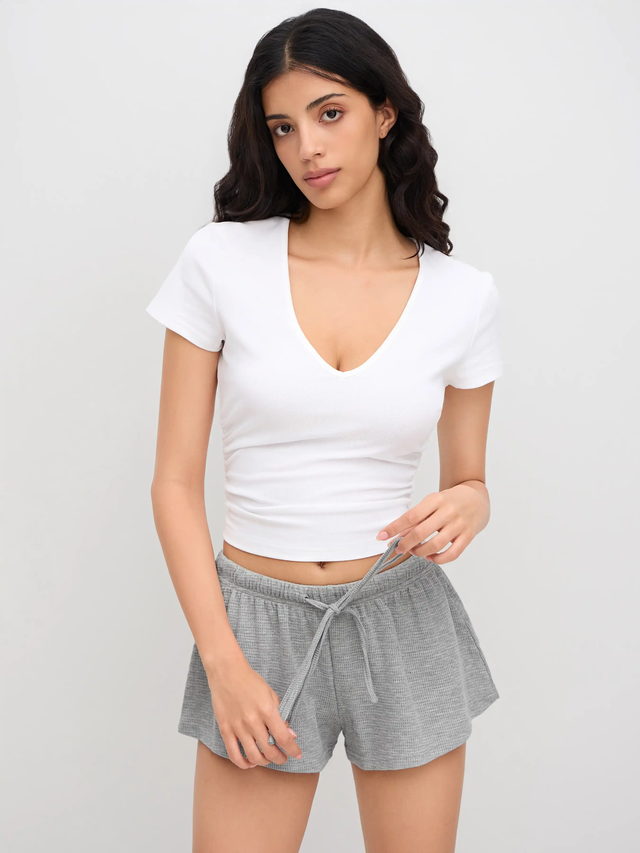 9939-cotton-blend-low-rise-elastic-waist-shorts-1.webp