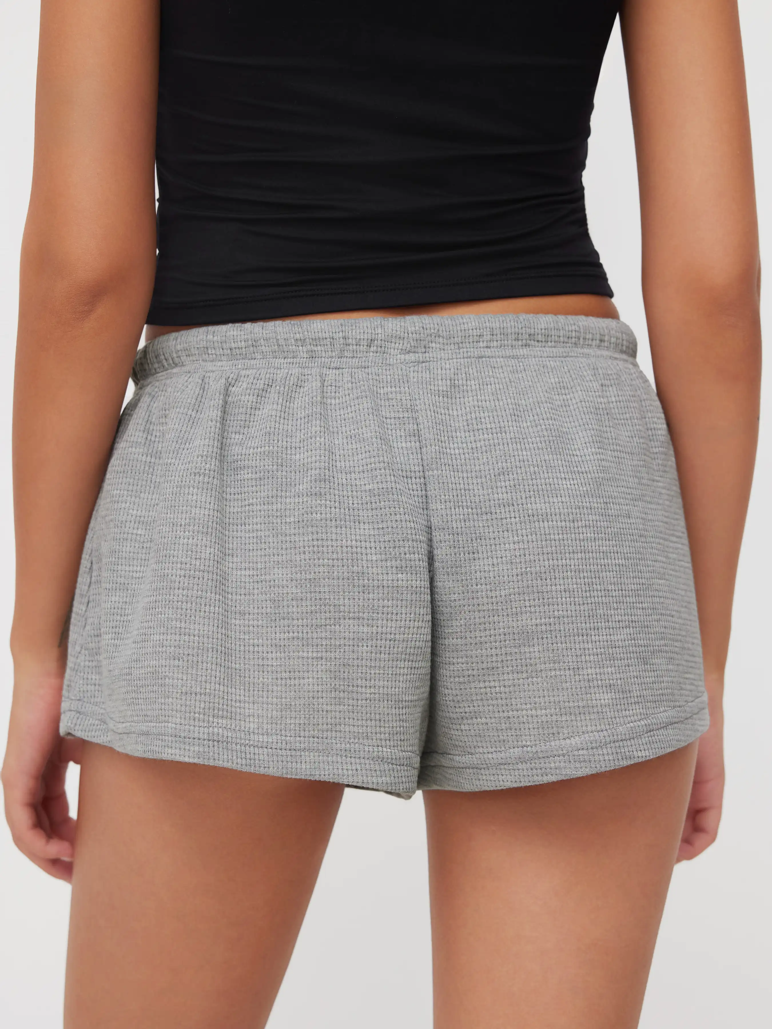 9939-cotton-blend-low-rise-elastic-waist-shorts-1.webp